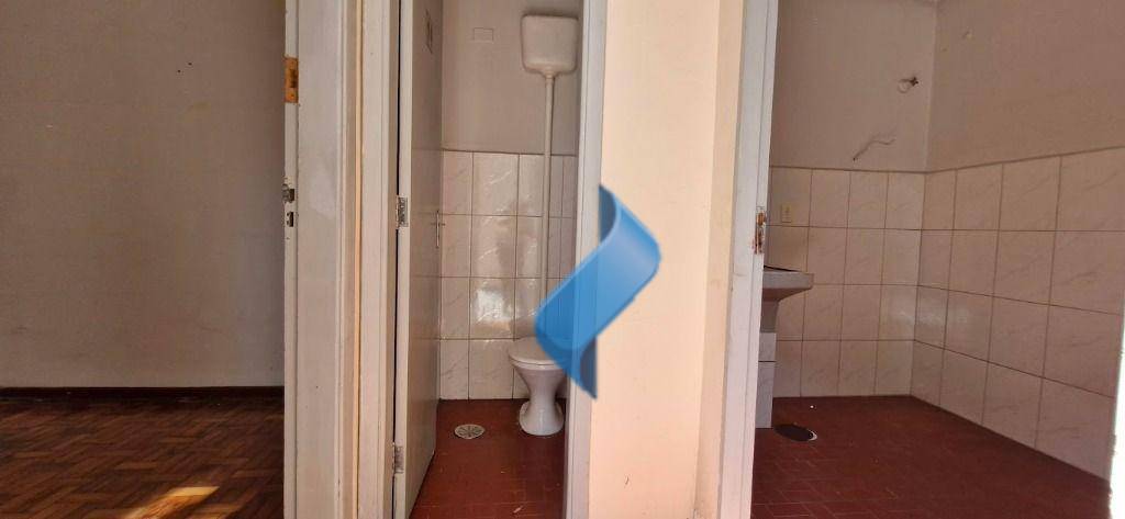 Casa à venda com 4 quartos, 278m² - Foto 31