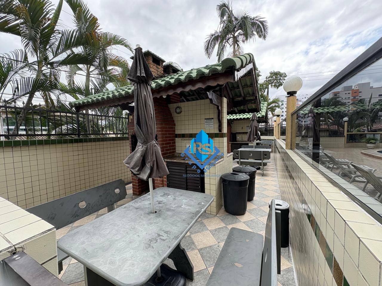 Apartamento à venda e aluguel com 1 quarto, 55m² - Foto 22