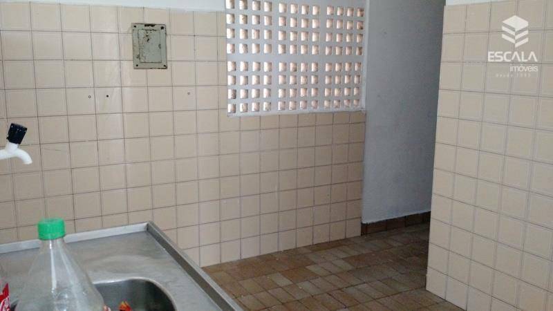 Apartamento para alugar com 2 quartos, 70m² - Foto 12