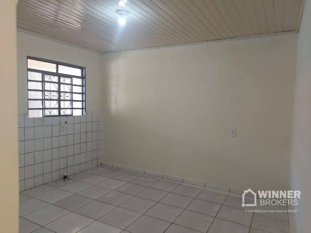 Casa à venda com 4 quartos, 180m² - Foto 34