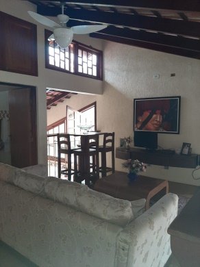 Casa à venda com 4 quartos, 70m² - Foto 18