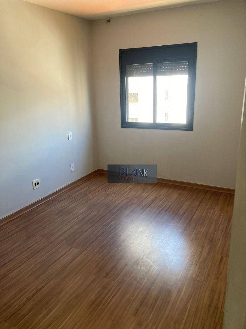 Apartamento à venda com 2 quartos, 78m² - Foto 6