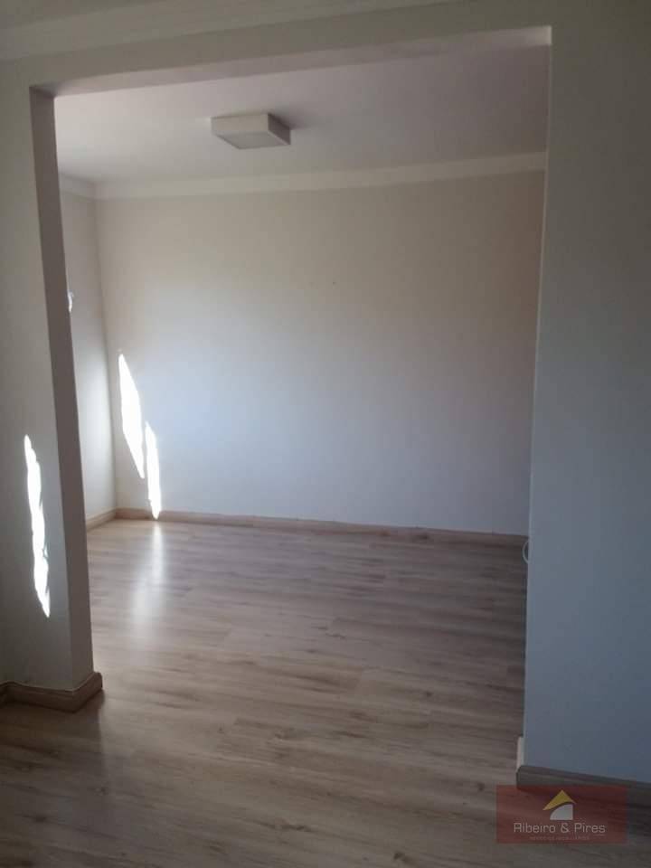 Apartamento à venda com 2 quartos, 69m² - Foto 5