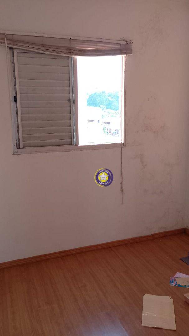 Apartamento à venda com 3 quartos, 50m² - Foto 6