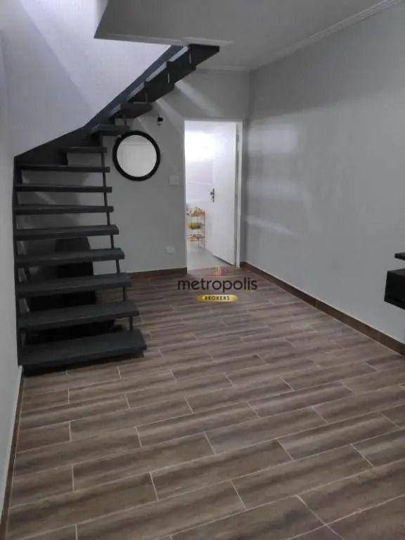 Sobrado à venda com 2 quartos, 103m² - Foto 1