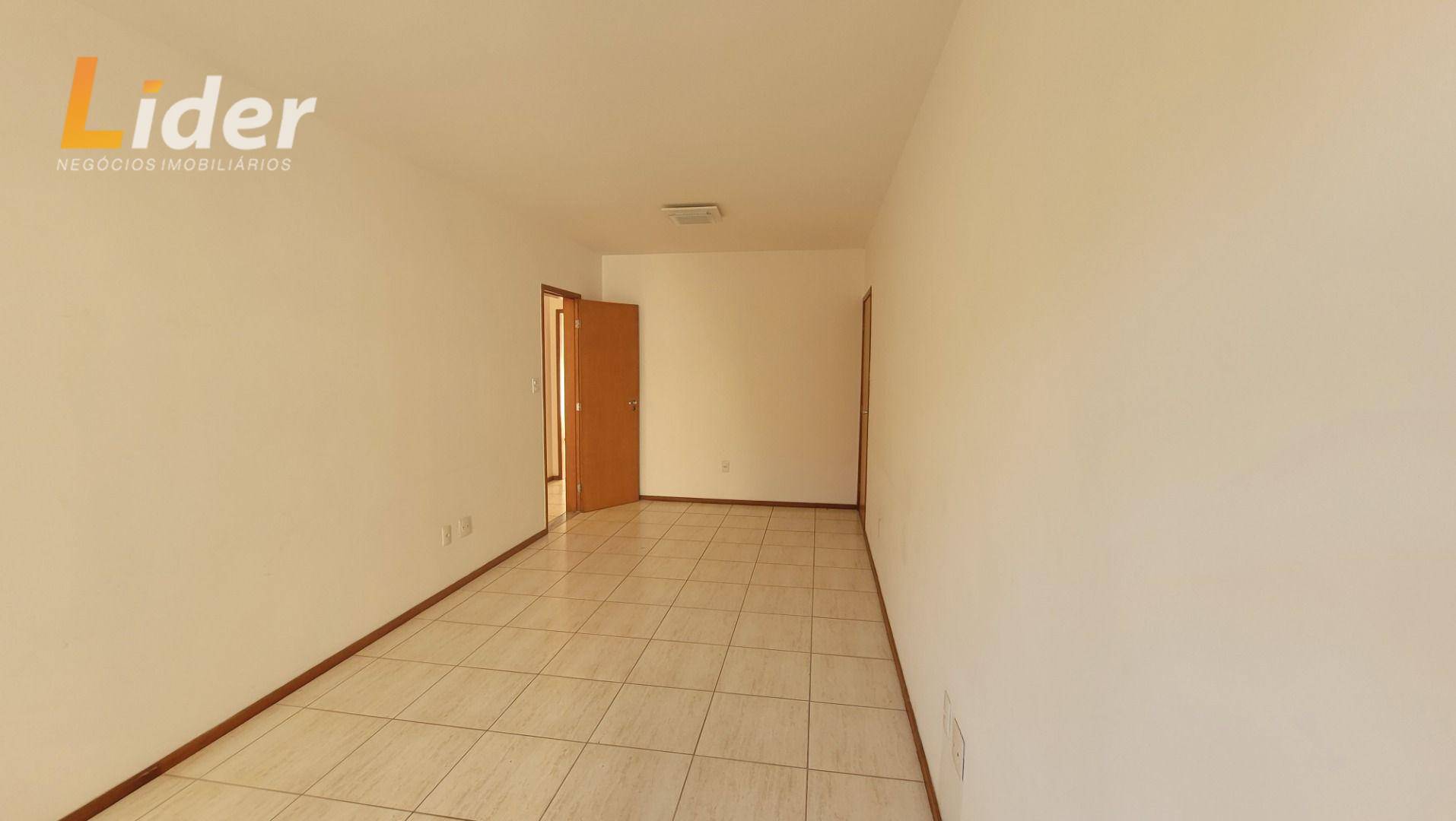 Apartamento à venda com 3 quartos, 118m² - Foto 3