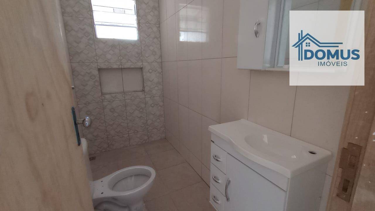 Casa à venda com 2 quartos, 78m² - Foto 10