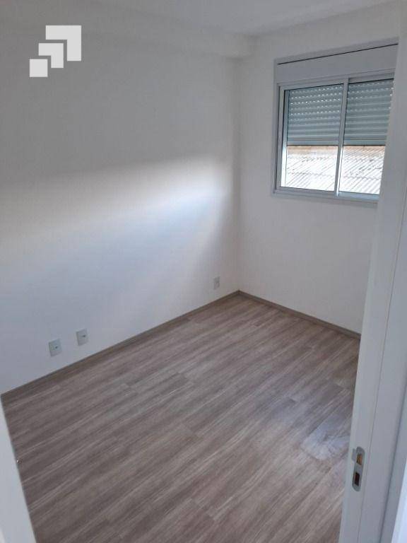 Apartamento para alugar com 2 quartos, 36m² - Foto 13