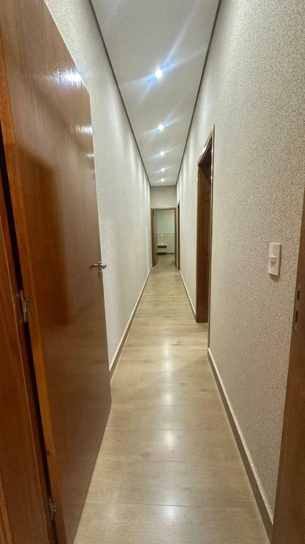 Casa à venda com 3 quartos, 136m² - Foto 18