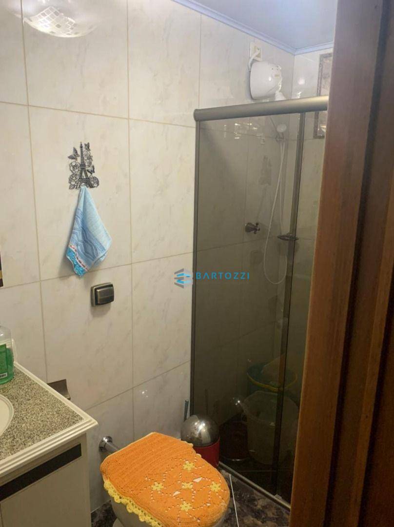 Apartamento à venda com 3 quartos, 94m² - Foto 18