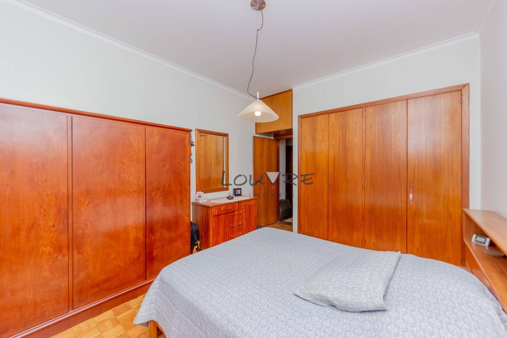 Apartamento à venda com 3 quartos, 123m² - Foto 13