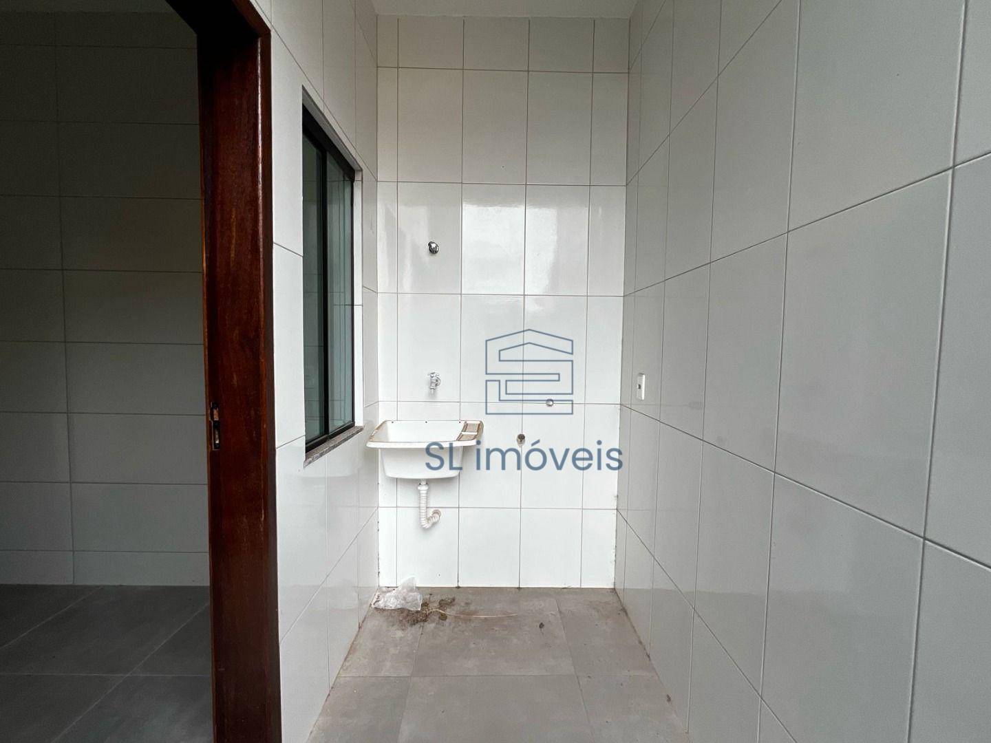 Casa à venda com 2 quartos, 61m² - Foto 8