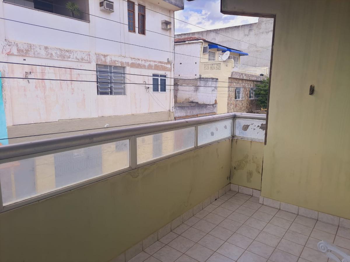 Casa à venda com 4 quartos, 200m² - Foto 26