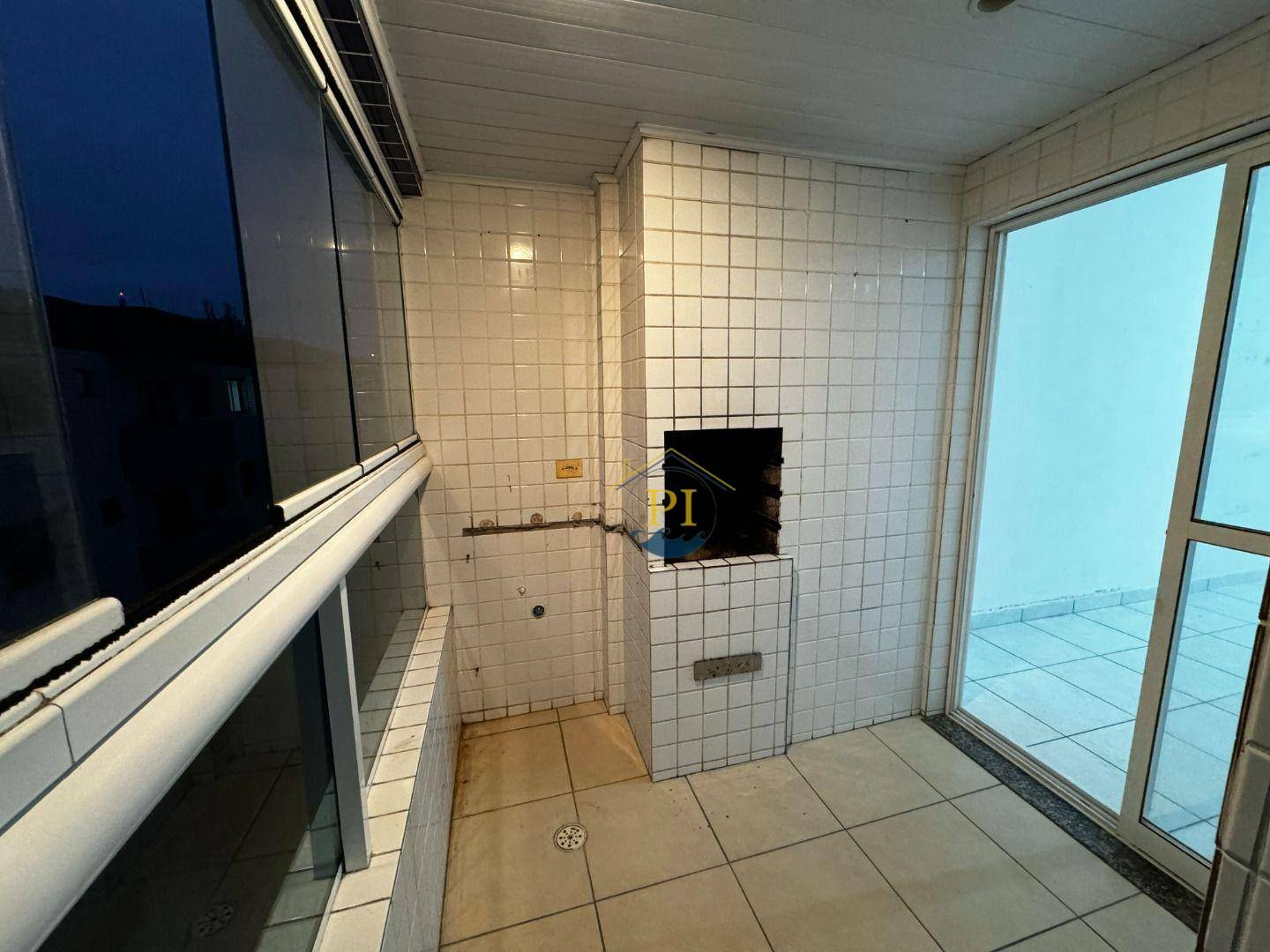 Apartamento à venda com 2 quartos, 60m² - Foto 7