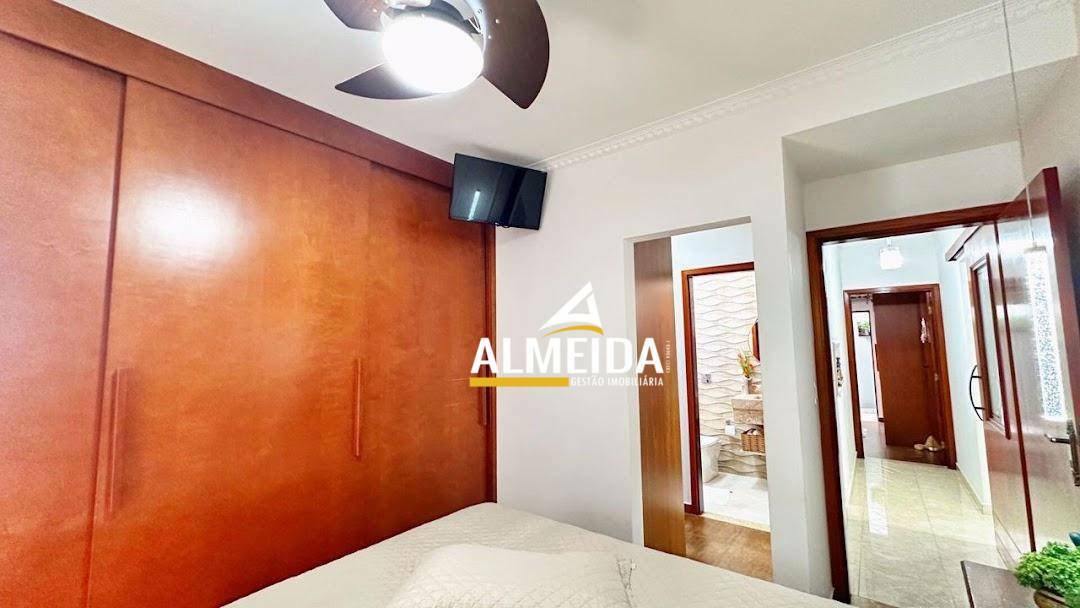 Casa, 3 quartos, 204 m² - Foto 15