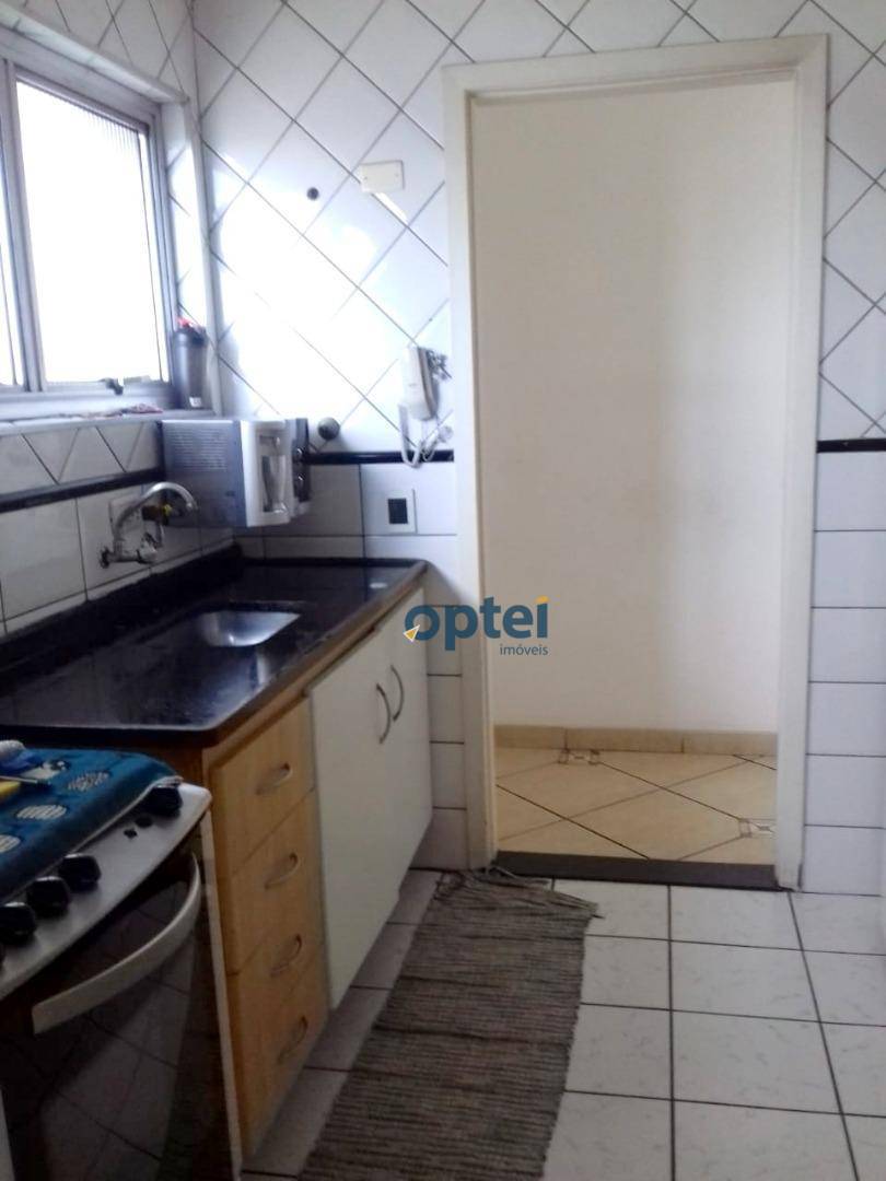 Apartamento à venda com 3 quartos, 76m² - Foto 7