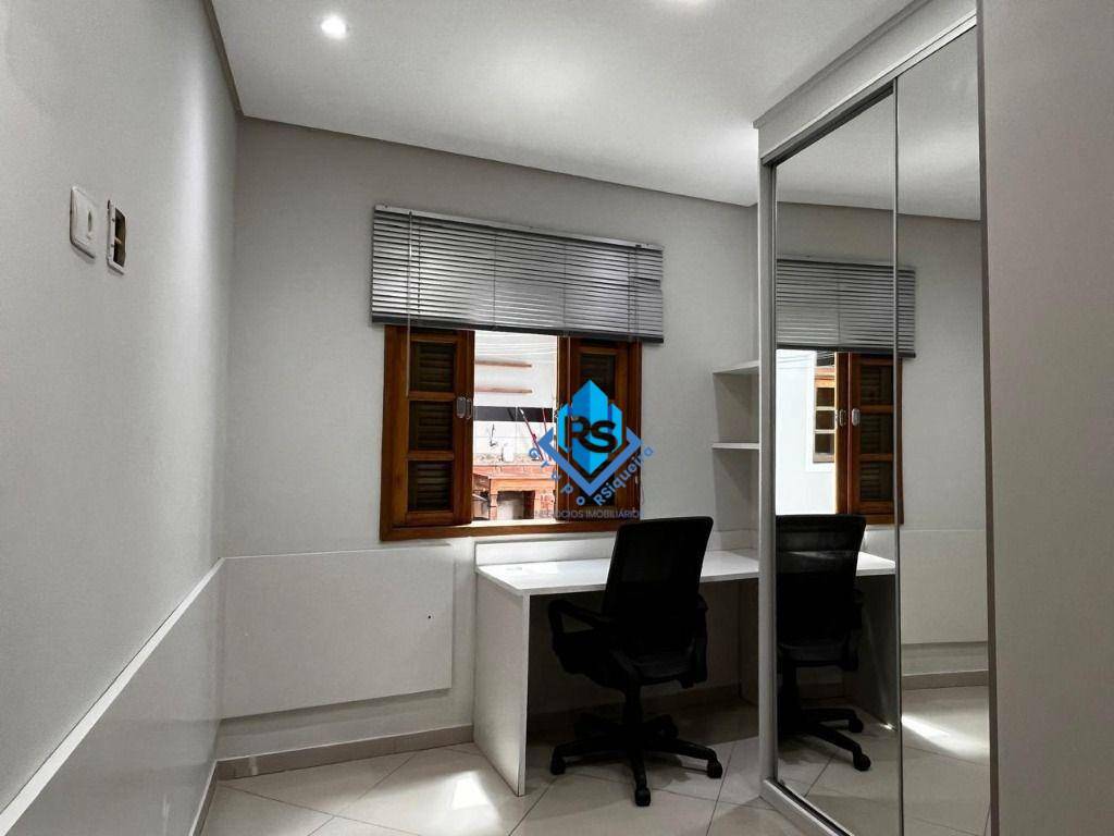 Sobrado à venda e aluguel com 4 quartos, 250m² - Foto 21