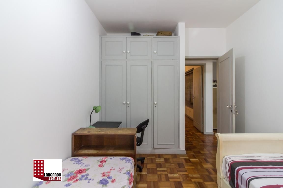 Apartamento à venda com 2 quartos, 77m² - Foto 12