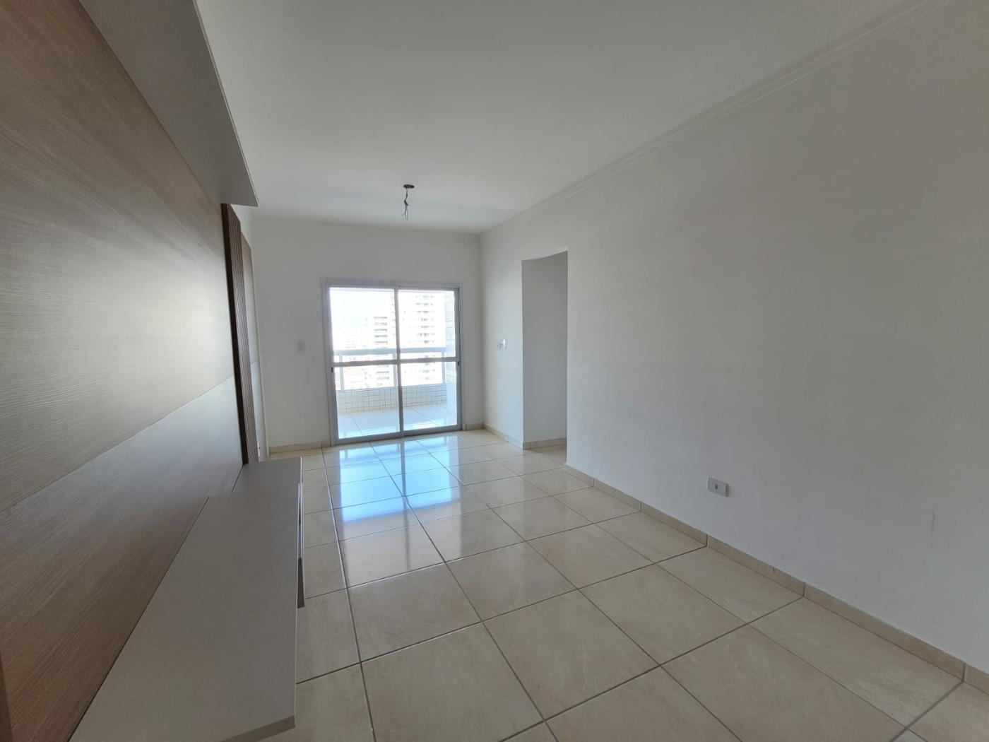 Apartamento à venda com 2 quartos, 80m² - Foto 3