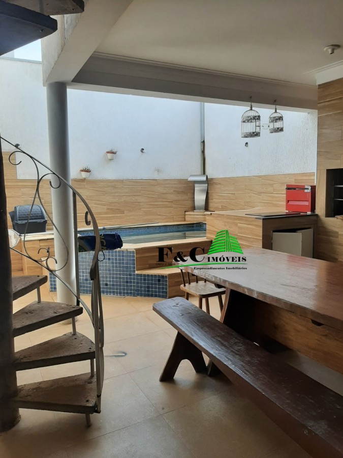 Casa de Condomínio para alugar com 3 quartos, 200m² - Foto 17
