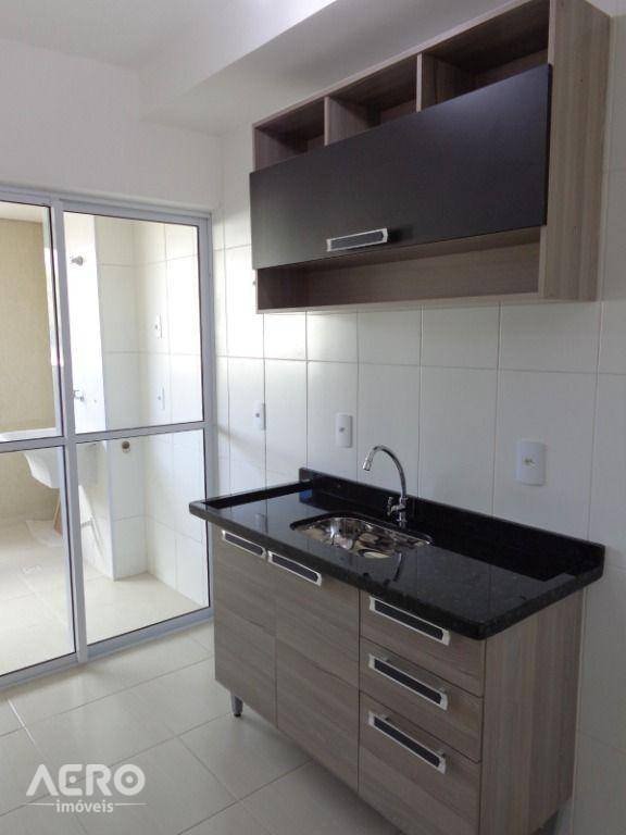 Apartamento à venda com 2 quartos, 57m² - Foto 12