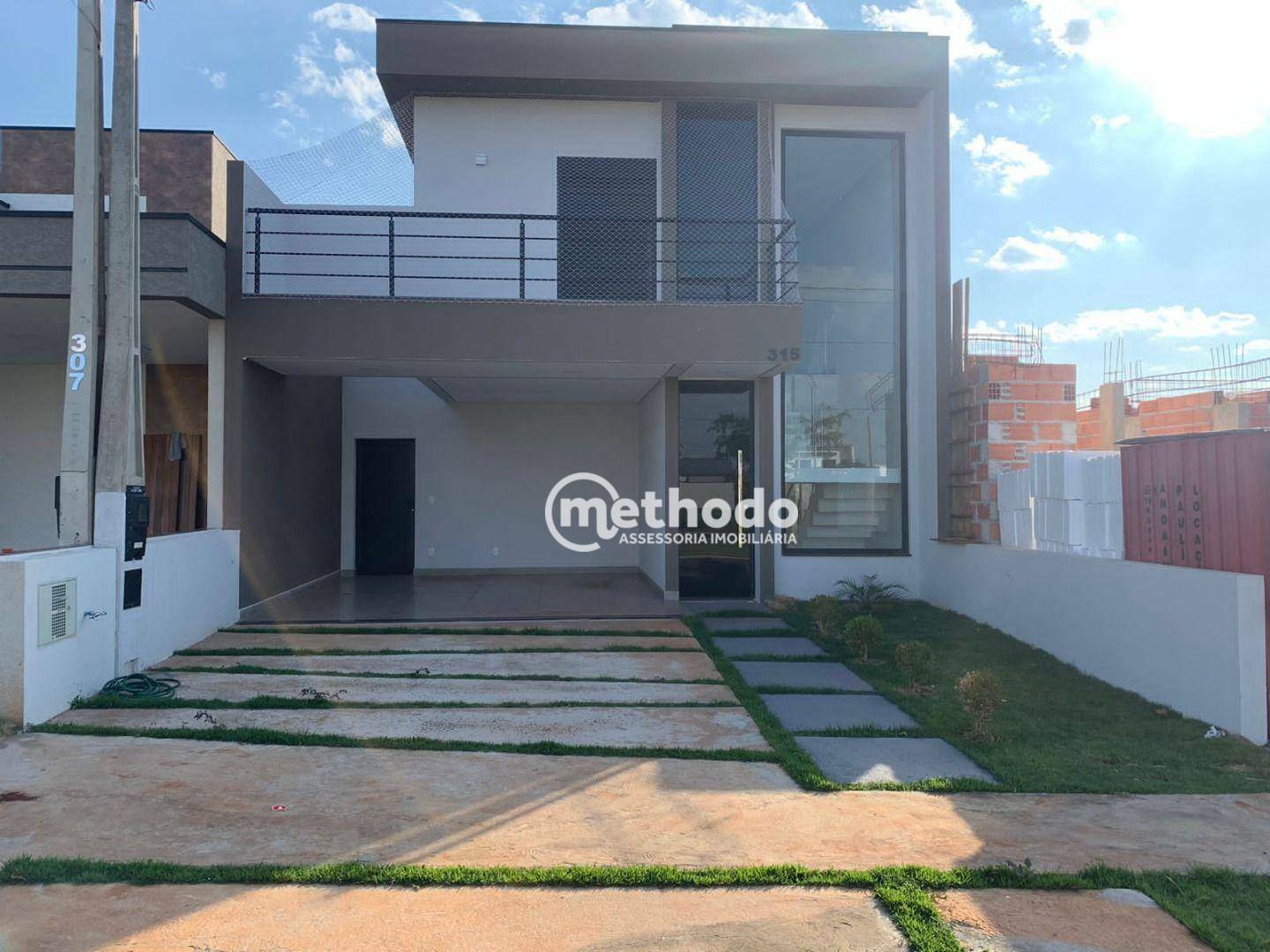 Casa de Condomínio à venda com 3 quartos, 182m² - Foto 2