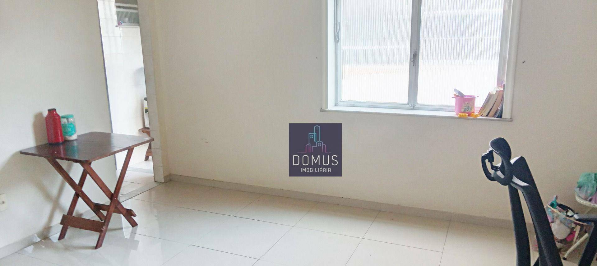 Apartamento à venda com 1 quarto, 60m² - Foto 2