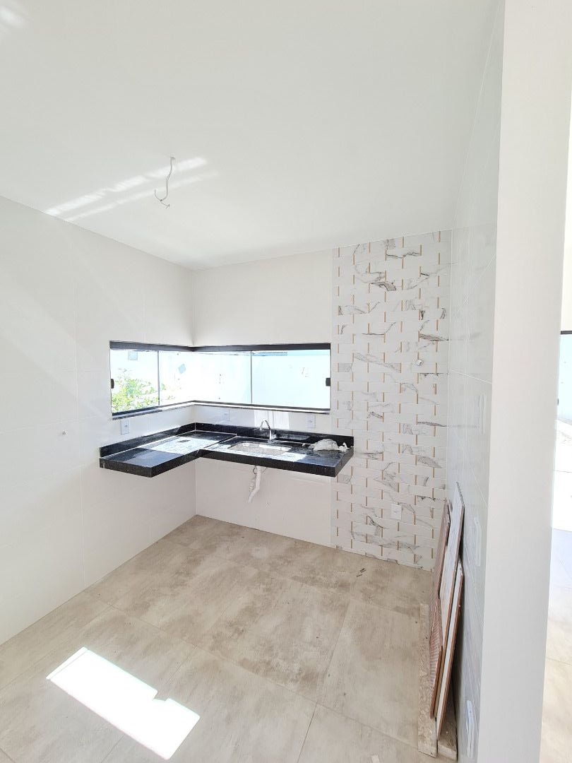 Casa à venda com 3 quartos, 78m² - Foto 6