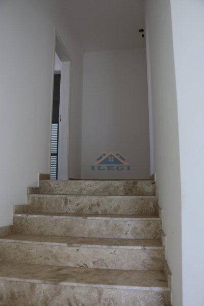 Casa de Condomínio à venda e aluguel com 3 quartos, 185m² - Foto 24