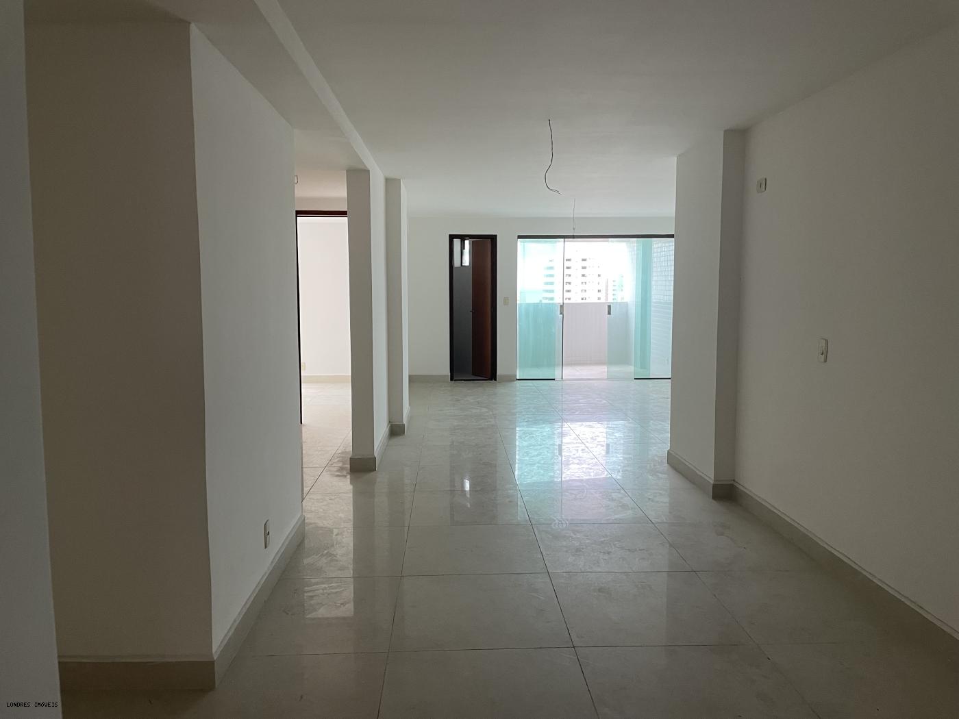 Apartamento à venda com 4 quartos, 158m² - Foto 15