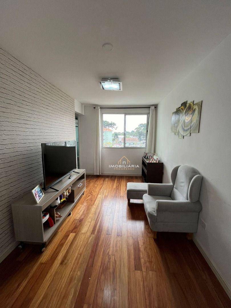 Apartamento à venda com 2 quartos, 48m² - Foto 2