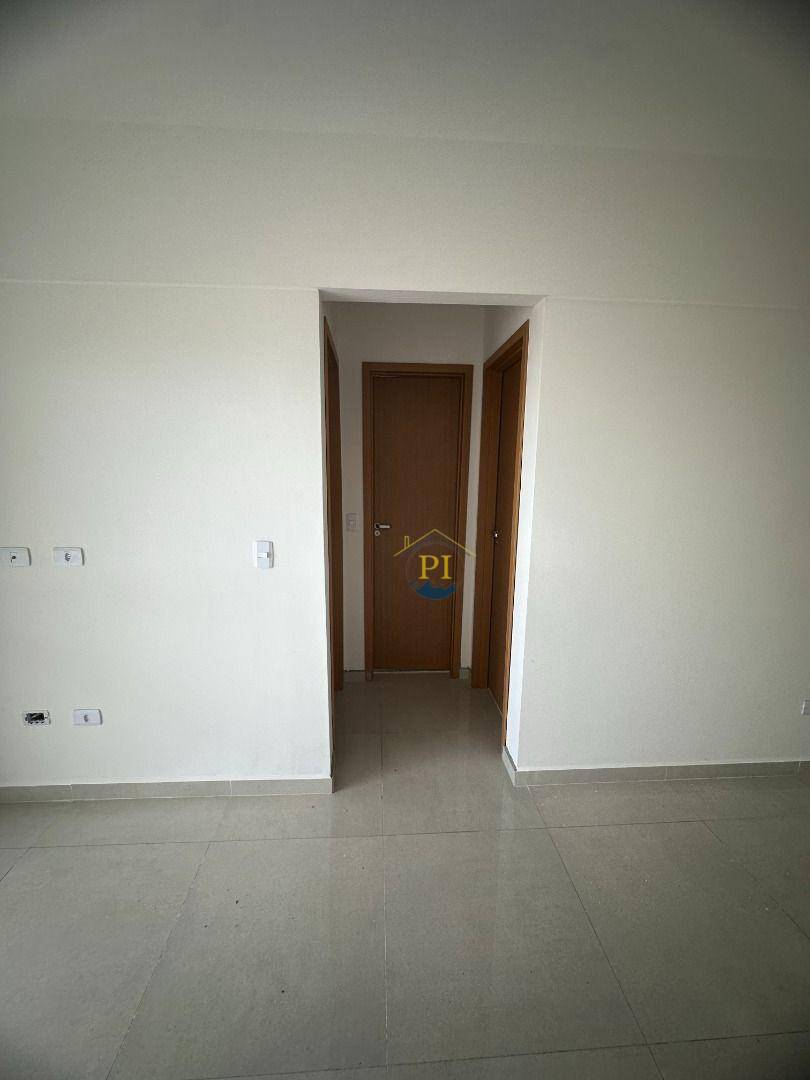 Apartamento à venda com 2 quartos, 67m² - Foto 2