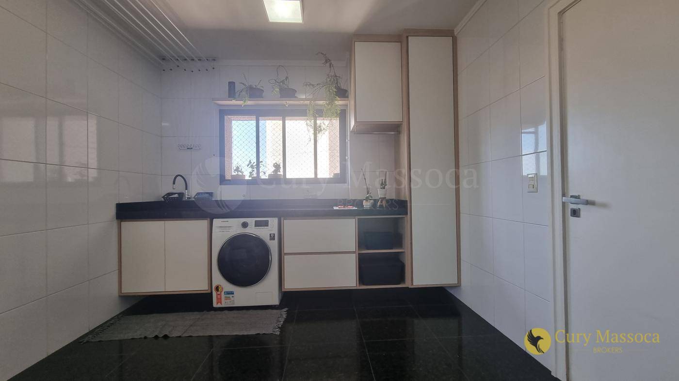 Apartamento à venda com 3 quartos, 247m² - Foto 55