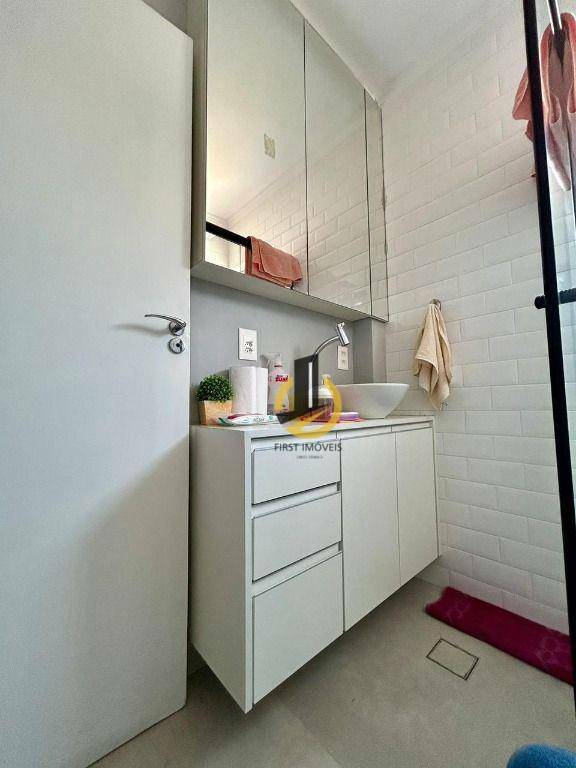 Apartamento à venda com 3 quartos, 112m² - Foto 10