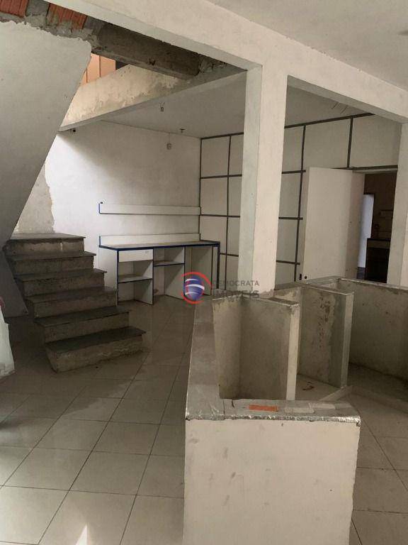 Sobrado à venda com 3 quartos, 330m² - Foto 27