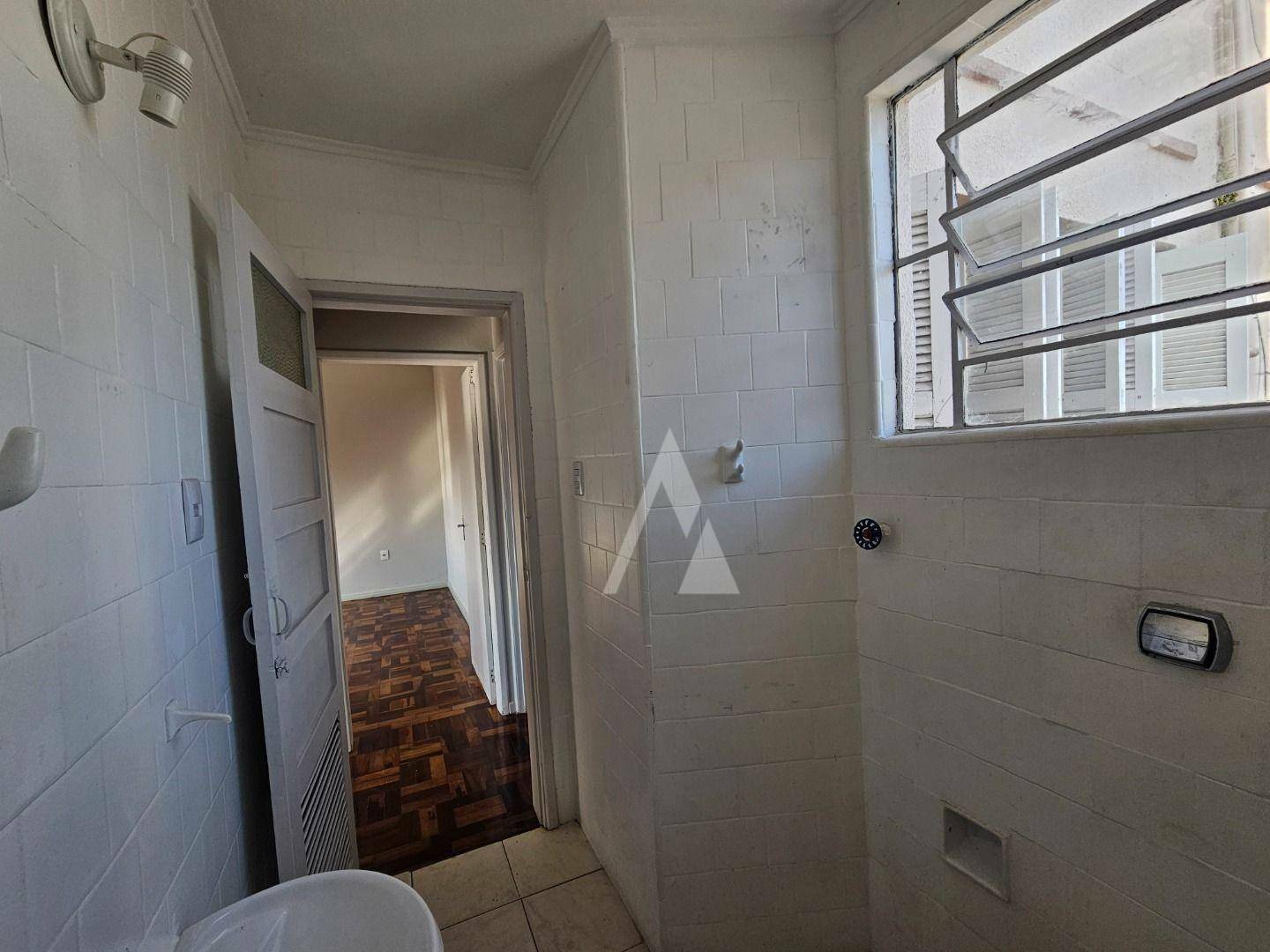 Apartamento para alugar com 2 quartos, 75m² - Foto 16