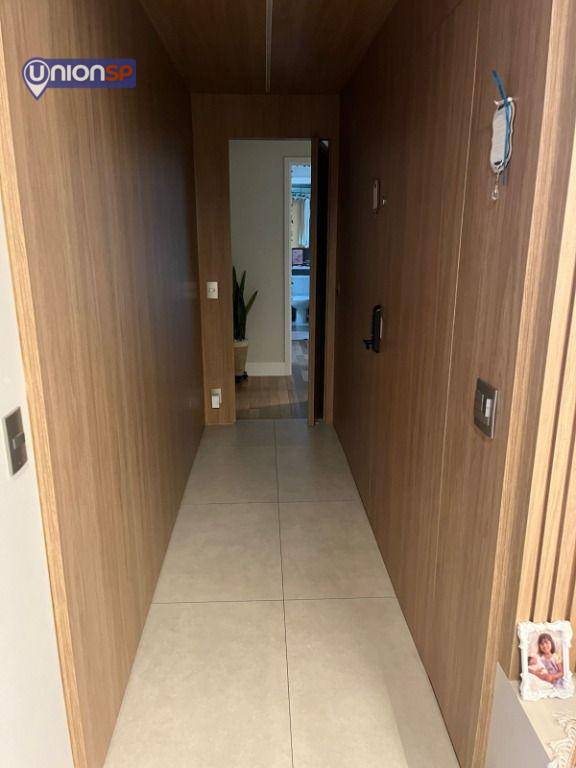 Apartamento à venda com 3 quartos, 158m² - Foto 10