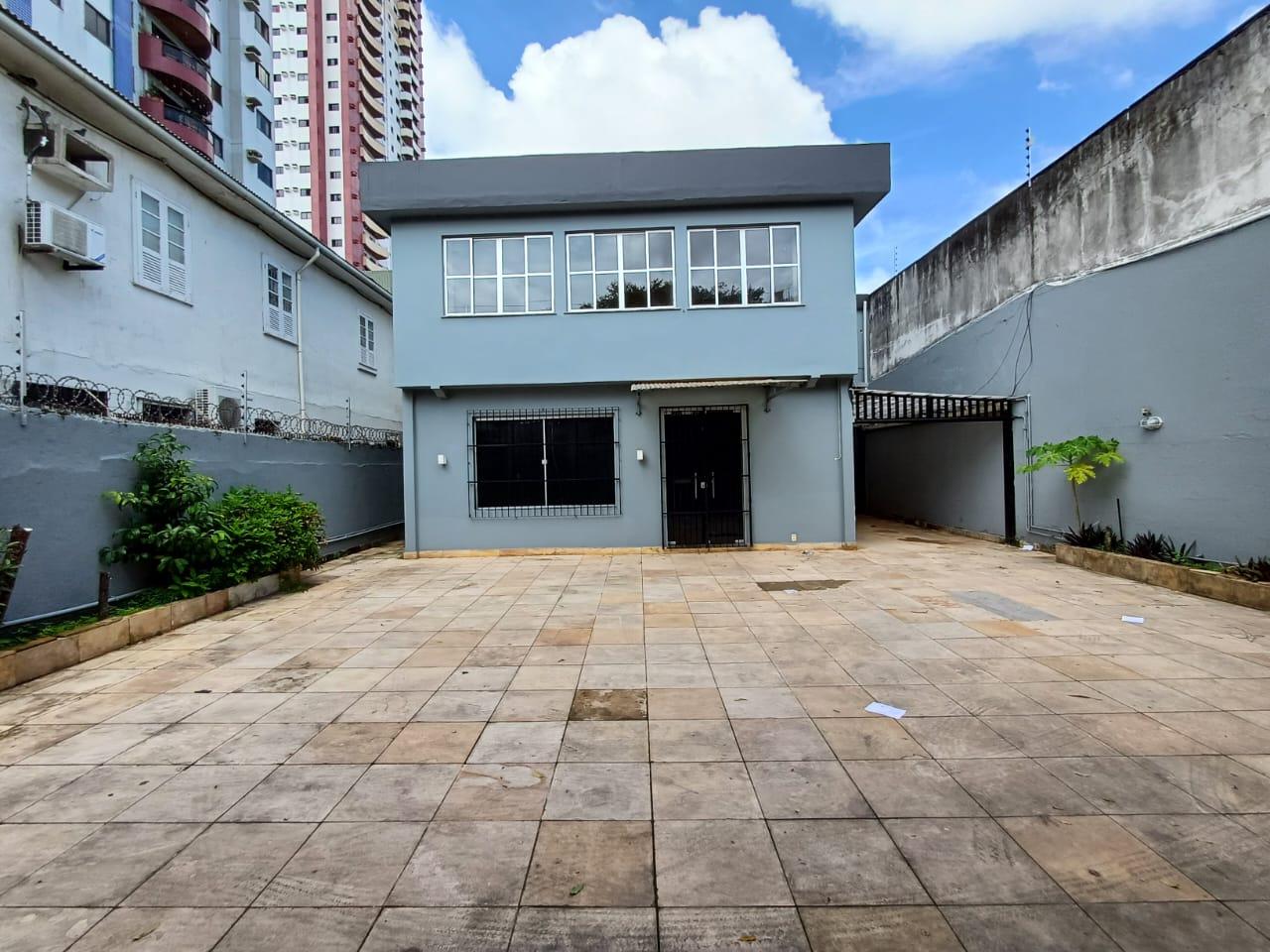 Prédio Inteiro para alugar com 8 quartos, 456m² - Foto 1