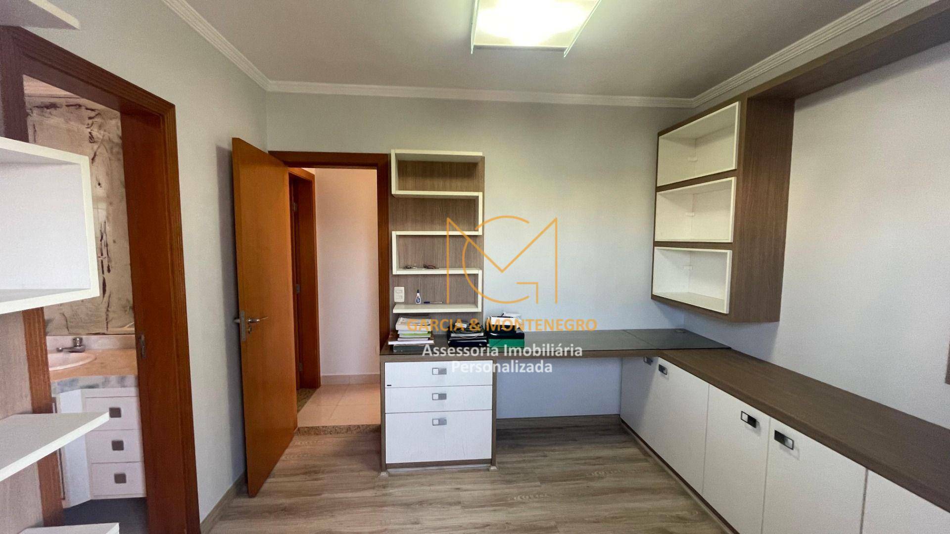 Apartamento para alugar com 3 quartos, 130m² - Foto 12