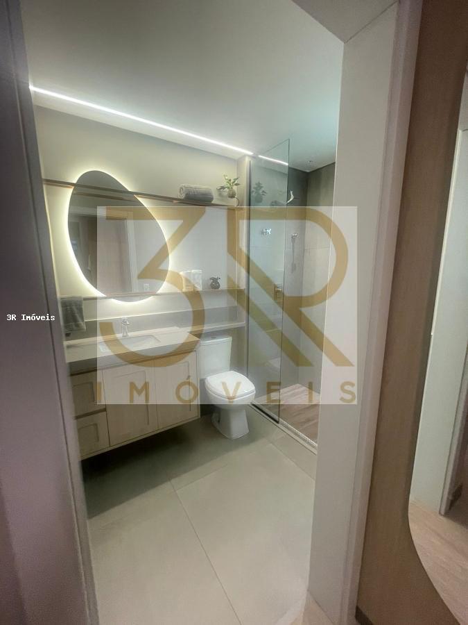 Apartamento à venda com 3 quartos, 106m² - Foto 17