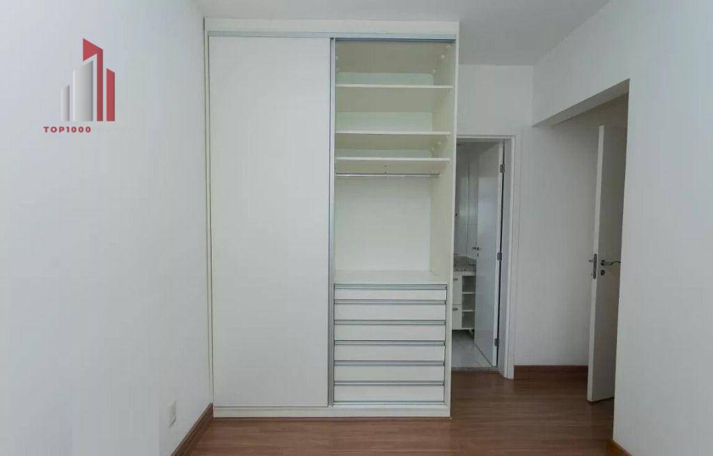 Apartamento à venda com 2 quartos, 70m² - Foto 12