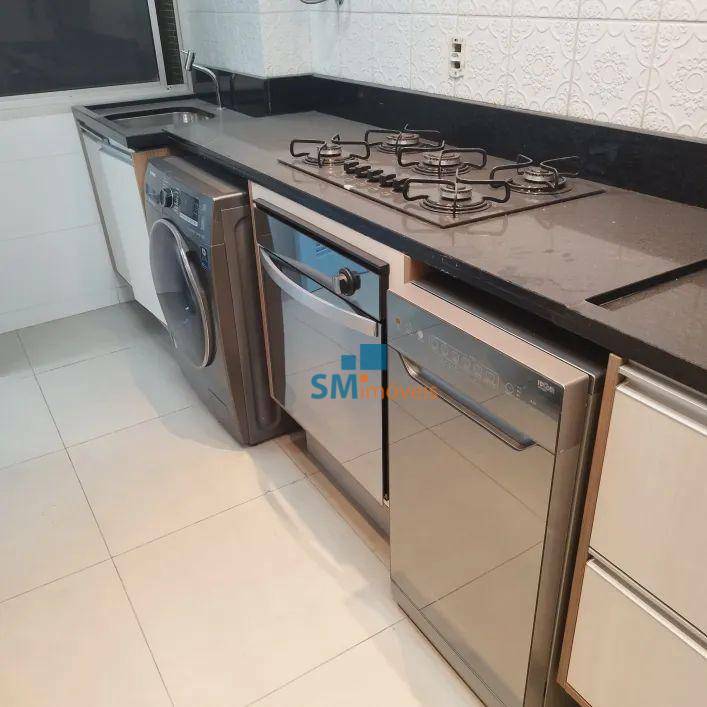 Apartamento à venda com 2 quartos, 64m² - Foto 4