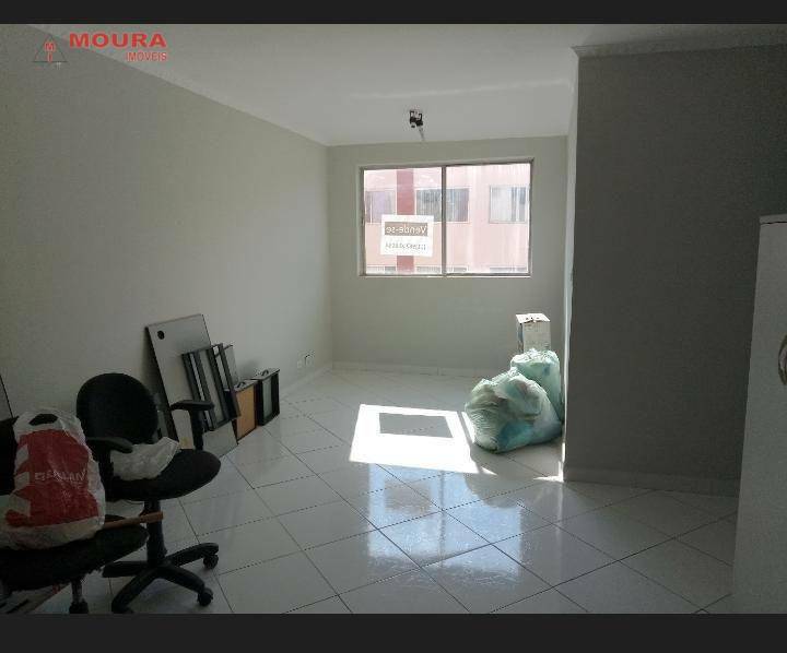 Apartamento à venda com 2 quartos, 65m² - Foto 3