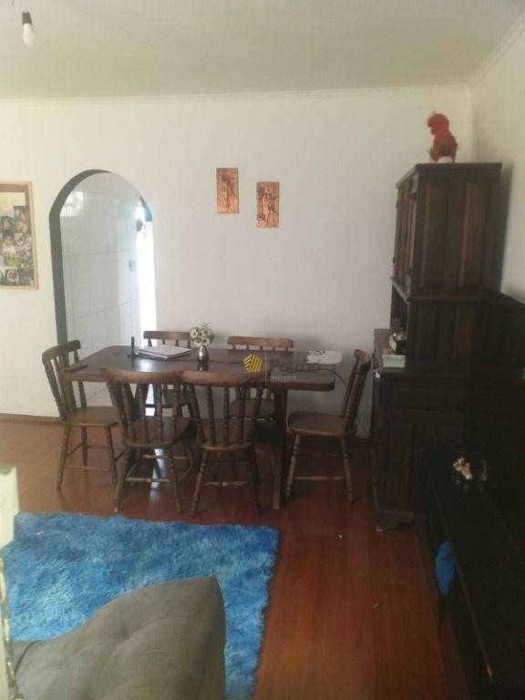 Apartamento à venda com 2 quartos, 64m² - Foto 4