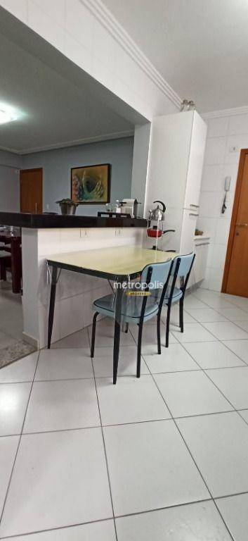 Apartamento à venda com 3 quartos, 139m² - Foto 9