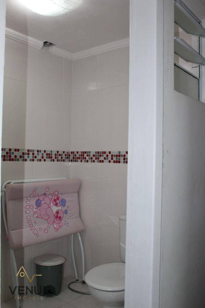 Sobrado à venda com 4 quartos, 260m² - Foto 24