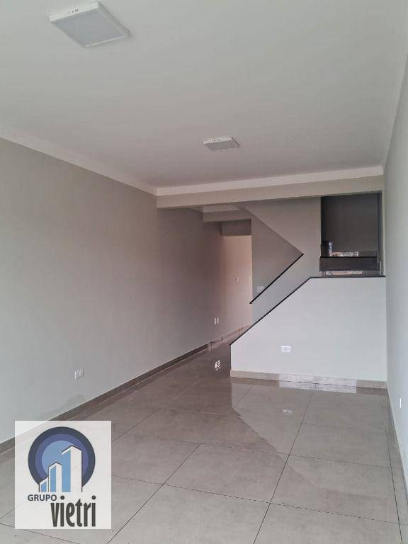 Sobrado à venda e aluguel com 3 quartos, 140m² - Foto 9