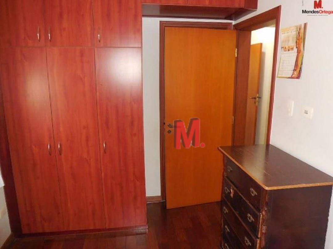 Casa à venda com 4 quartos, 317m² - Foto 15