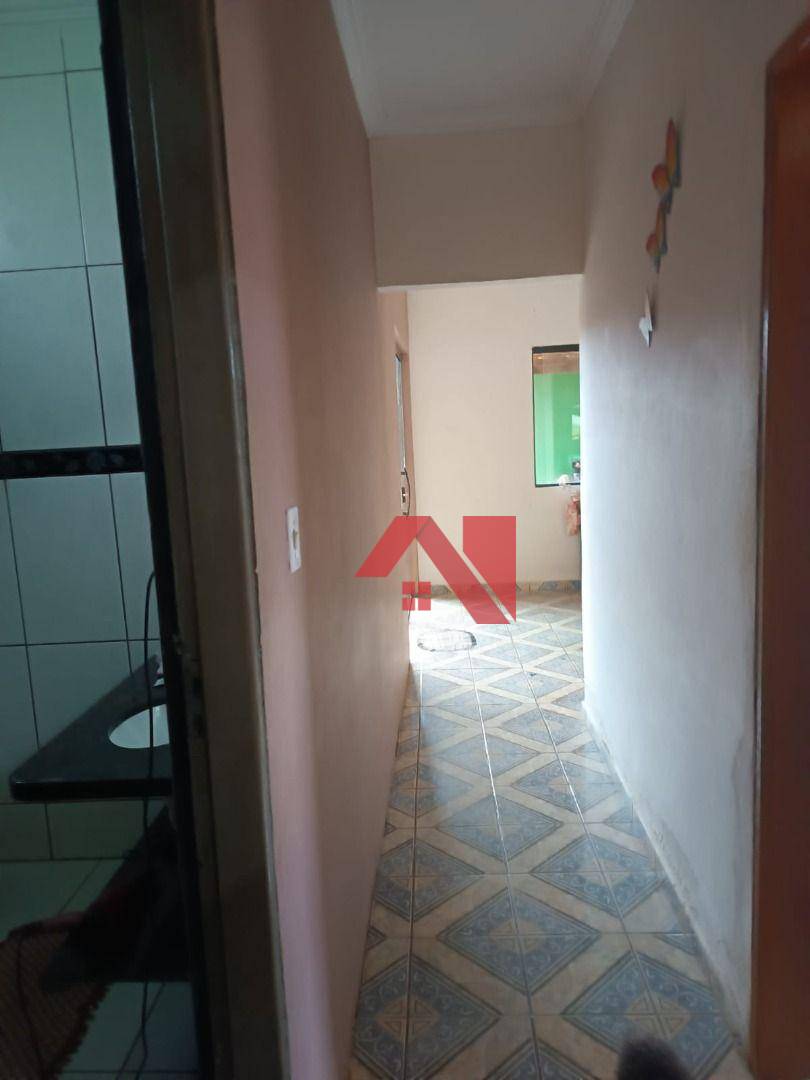 Casa à venda com 3 quartos, 180m² - Foto 13