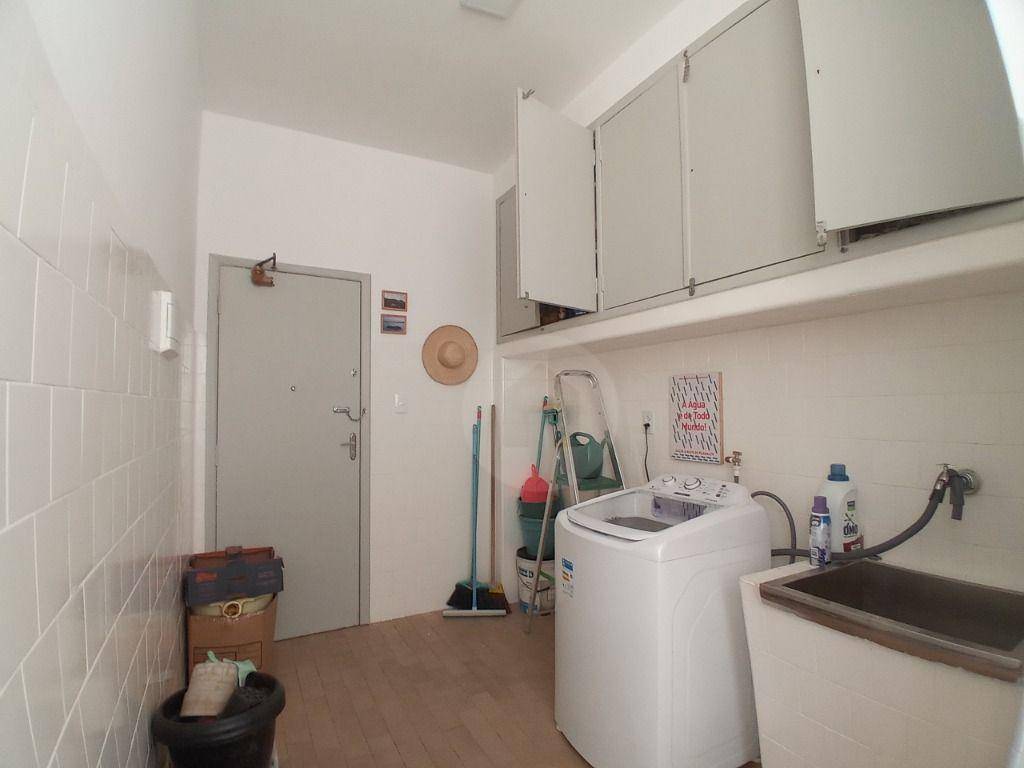 Apartamento à venda com 3 quartos, 140m² - Foto 26